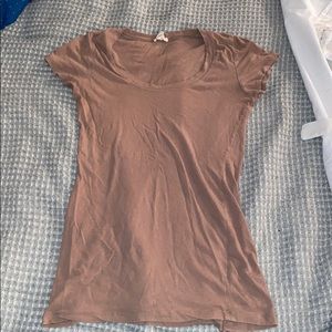 NEVER WORN! Scoop neck T-shirt